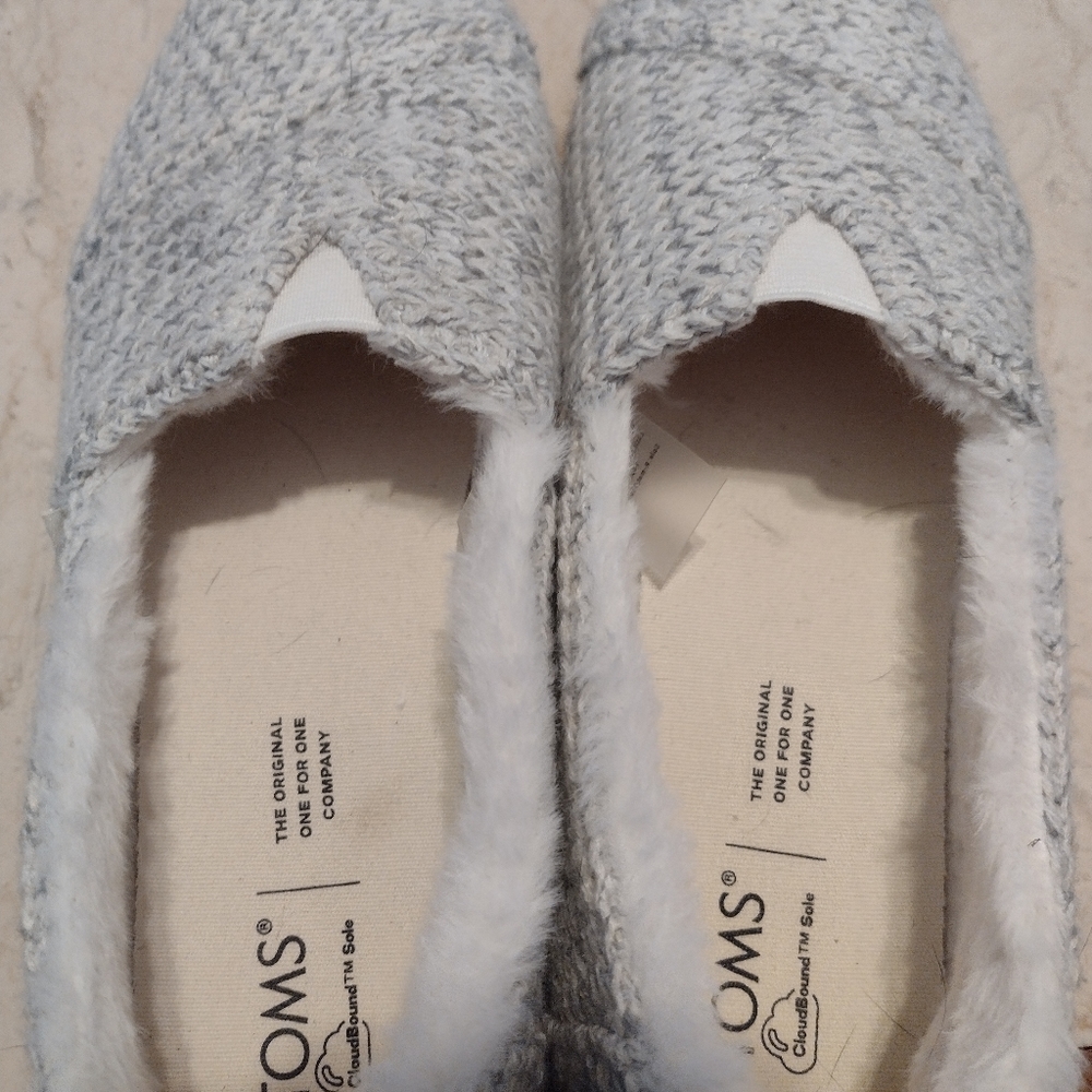 Toms shoes